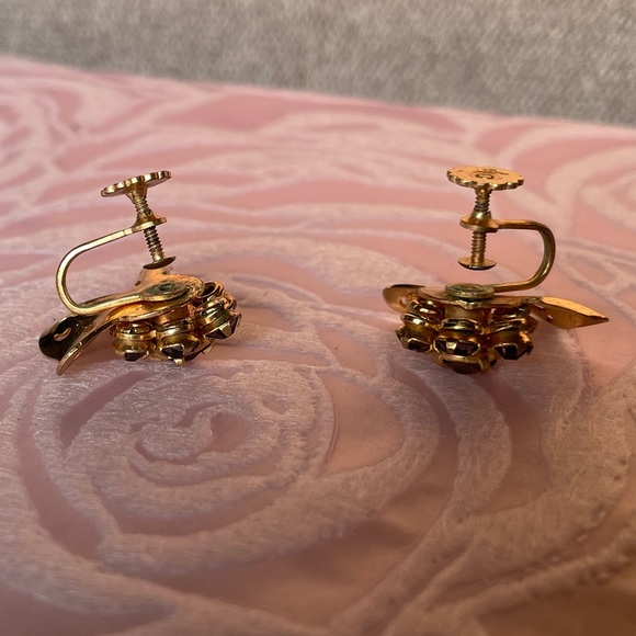 Coro 1940’s Earrings - Picture 4 of 4